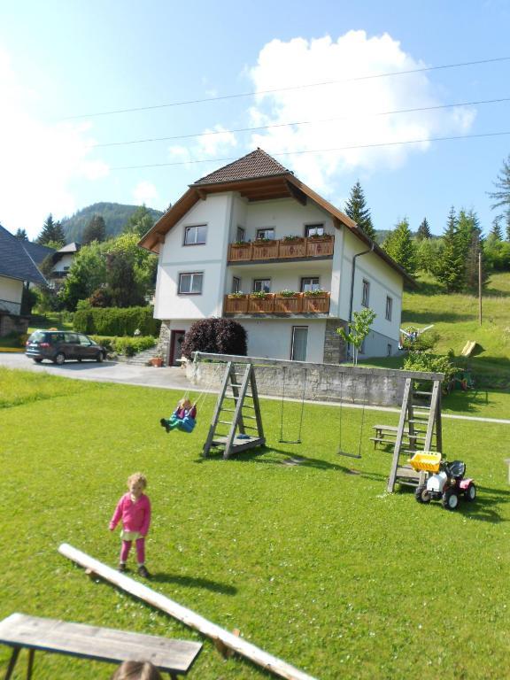 Apartament Haus Moni Mauterndorf  Zewnętrze zdjęcie