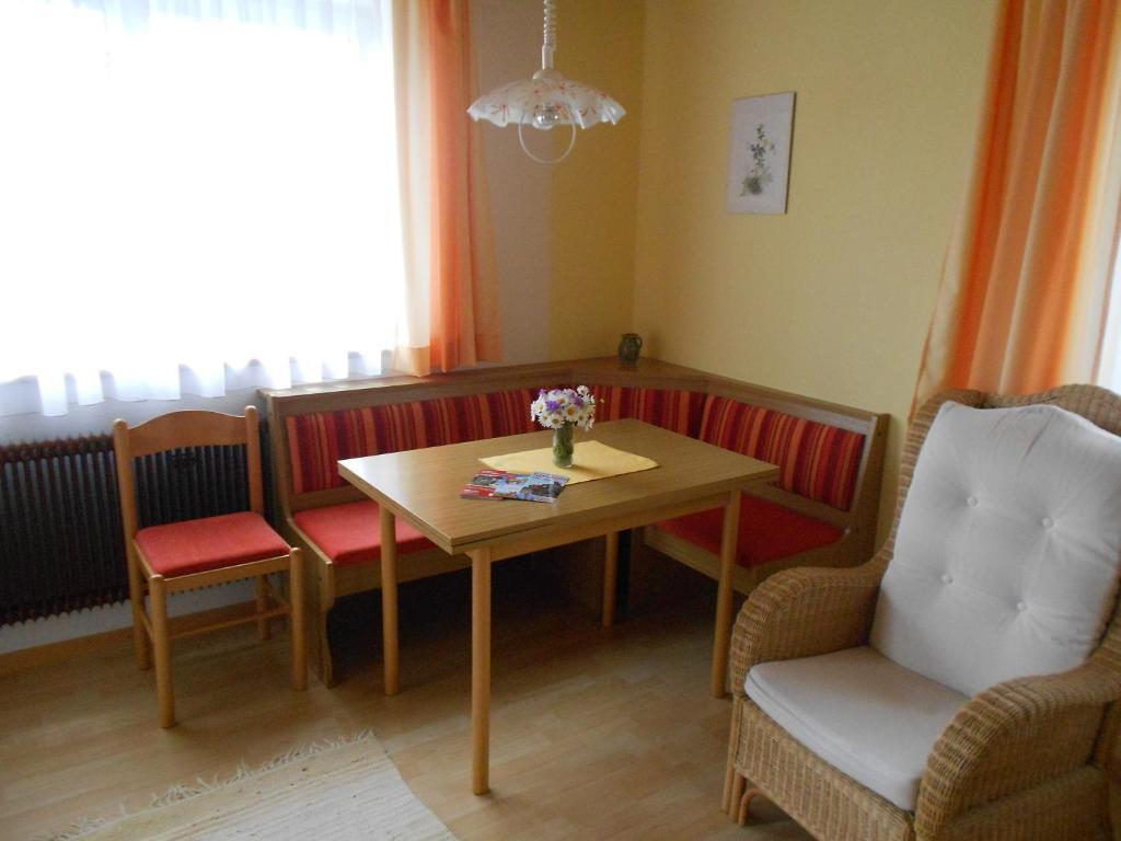 Apartament Haus Moni Mauterndorf  Pokój zdjęcie